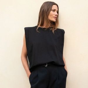 The Frankie Shop Eva padded shoulder muscle top